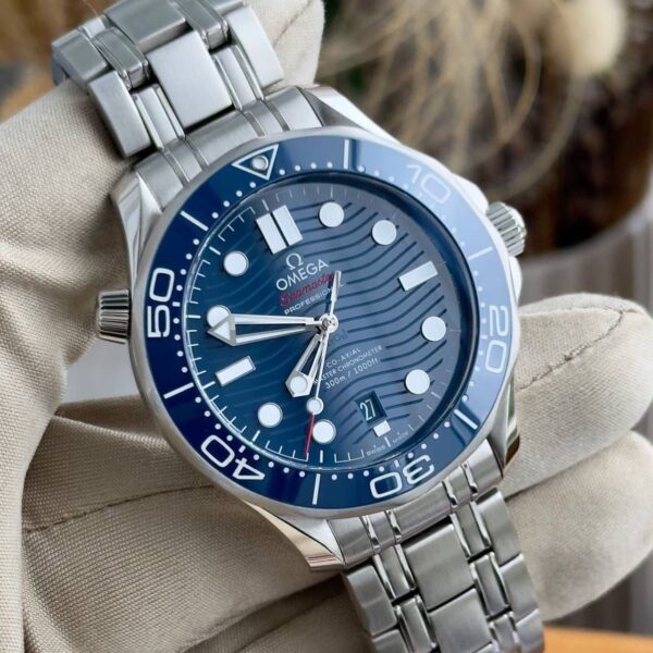Omega Seamaster Diver 300M Co-Axial Master Chronometer 42 mm