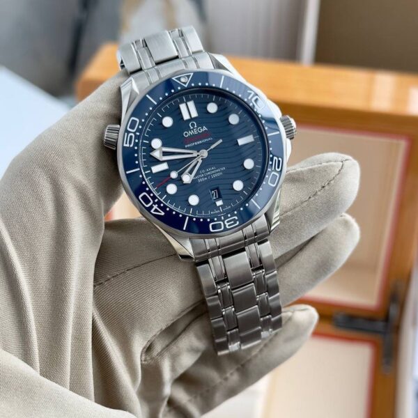 Omega Seamaster Diver 300M Co-Axial Master Chronometer 42 mm