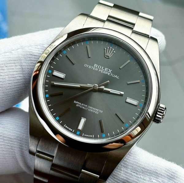 Rolex Oyster Perpetual 39mm