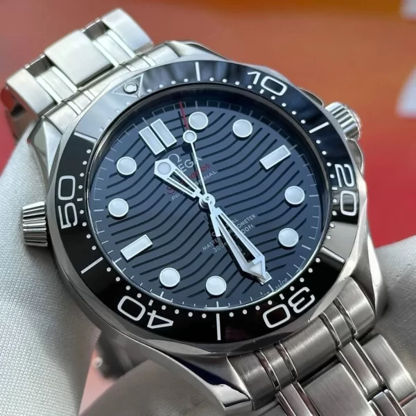 Omega Seamaster Diver Master Chronometer 42mm 2021